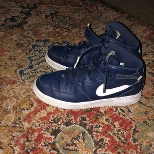 navy mid nike air force one